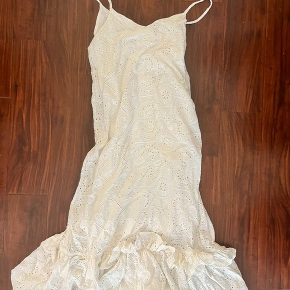 NWT white Ruffle Eyelet Maxi Dress medium/small encantadore for anthropologie - Picture 6 of 6